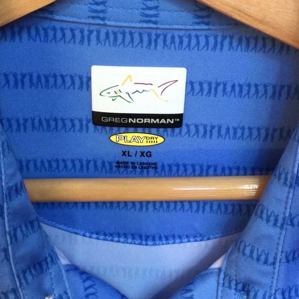 (2) Like New Men's Blue and Coral Striped Golf ⛳️ Greg Norman Polo Shirts - Picture 4 of 16